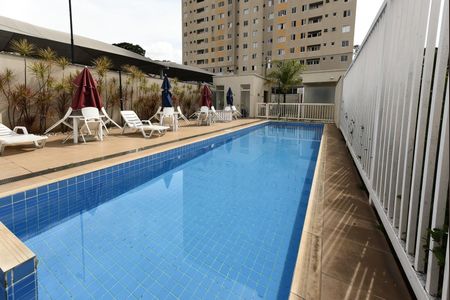 Apartamento à venda com 60m², 2 quartos e 2 vagas Apartamento à venda com 60m², 2 quartos e 2 vagasÁrea comum - Piscina