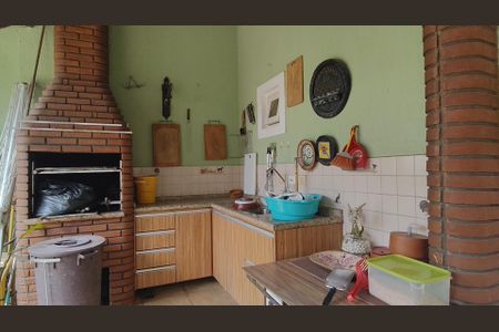 Casa para alugar com 4 quartos, 420m² em City América, São Paulo