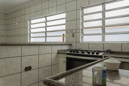 Casa à venda com 125m², 3 quartos e 2 vagas Casa à venda com 125m², 3 quartos e 2 vagasCozinha