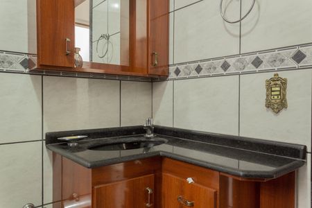 Casa à venda com 125m², 3 quartos e 2 vagas Casa à venda com 125m², 3 quartos e 2 vagasBanheiro da Suíte 1