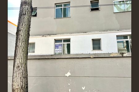 Apartamento à venda com 60m², 3 quartos e 1 vaga Apartamento à venda com 60m², 3 quartos e 1 vagaPlaca QuintoAndar