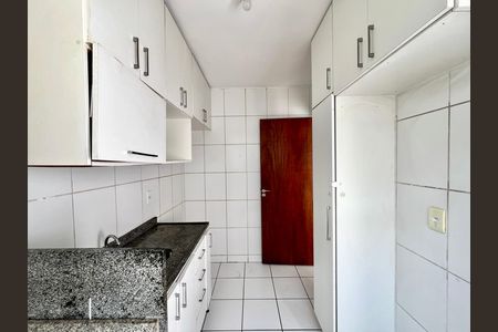 Apartamento à venda com 60m², 3 quartos e 1 vaga Apartamento à venda com 60m², 3 quartos e 1 vagaCozinha