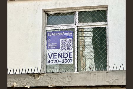 Apartamento à venda com 60m², 3 quartos e 1 vaga Apartamento à venda com 60m², 3 quartos e 1 vagaPlaca QuintoAndar