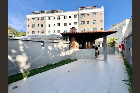 Apartamento à venda com 60m², 3 quartos e 1 vaga Apartamento à venda com 60m², 3 quartos e 1 vagaÁrea comum - Churrasqueira