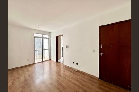 Sala de apartamento à venda com 3 quartos, 60m² em Santa Branca, Belo Horizonte