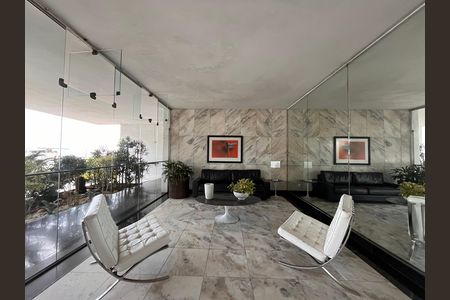 Apartamento à venda com 495m², 3 quartos e 1 vaga