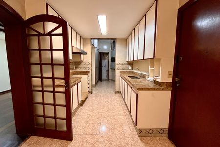 Apartamento à venda com 495m², 3 quartos e 1 vaga