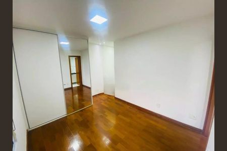 Apartamento para alugar com 140m², 4 quartos e 2 vagasQuarto 1