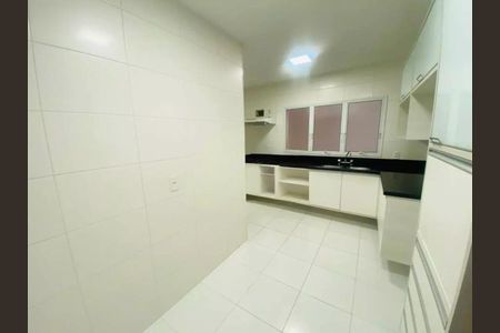 Apartamento para alugar com 140m², 4 quartos e 2 vagasCozinha