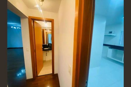 Corredor de apartamento para alugar com 4 quartos, 140m² em Vila Mariana, São Paulo