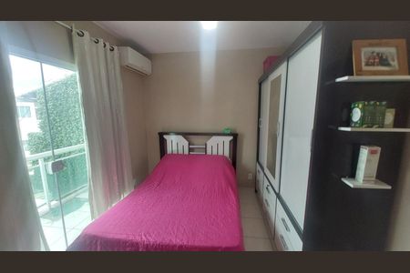 Casa de condomínio à venda com 159m², 4 quartos e 5 vagas Casa de condomínio à venda com 159m², 4 quartos e 5 vagasQuarto 1