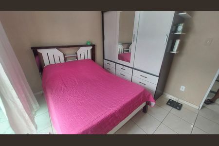 Casa de condomínio à venda com 159m², 4 quartos e 5 vagas Casa de condomínio à venda com 159m², 4 quartos e 5 vagasQuarto 2