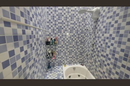 Casa de condomínio à venda com 159m², 4 quartos e 5 vagas Casa de condomínio à venda com 159m², 4 quartos e 5 vagasBanheiro 3