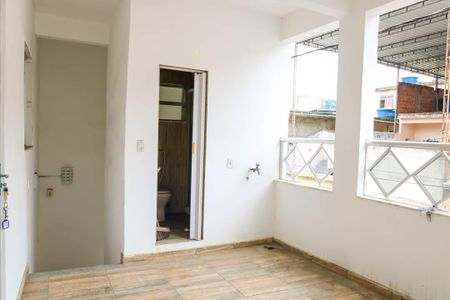Casa de condomínio para alugar com 200m², 1 quarto e sem vagaÁrea de Entrada e Serviço