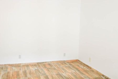 Casa de condomínio para alugar com 200m², 1 quarto e sem vagaSala