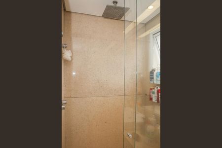 Apartamento à venda com 158m², 4 quartos e 2 vagas Apartamento à venda com 158m², 4 quartos e 2 vagasBanheiro da Suíte 1