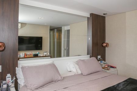 Apartamento à venda com 158m², 4 quartos e 2 vagas Apartamento à venda com 158m², 4 quartos e 2 vagasSuíte 1