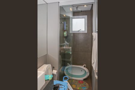 Apartamento à venda com 158m², 4 quartos e 2 vagas Apartamento à venda com 158m², 4 quartos e 2 vagasBanheiro Social