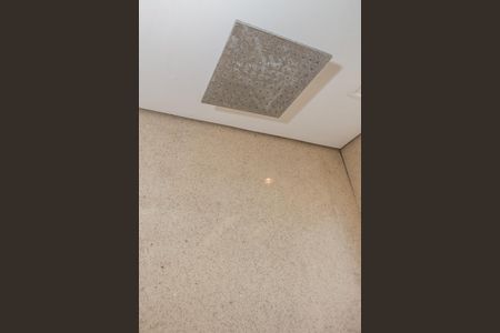 Apartamento à venda com 158m², 4 quartos e 2 vagas Apartamento à venda com 158m², 4 quartos e 2 vagasBanheiro da Suíte 1