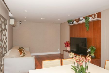 Apartamento à venda com 158m², 4 quartos e 2 vagas Apartamento à venda com 158m², 4 quartos e 2 vagasSala