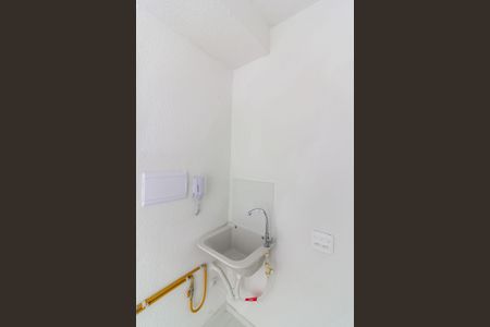 Apartamento à venda com 33m², 2 quartos e sem vaga Apartamento à venda com 33m², 2 quartos e sem vagaCozinha e Área de Serviço