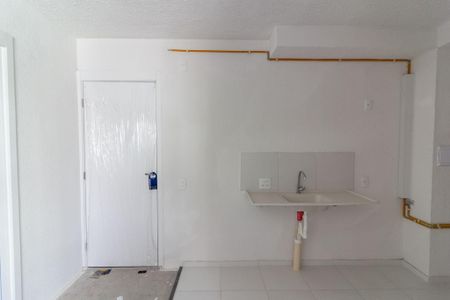 Apartamento à venda com 33m², 2 quartos e sem vaga Apartamento à venda com 33m², 2 quartos e sem vagaCozinha e Área de Serviço