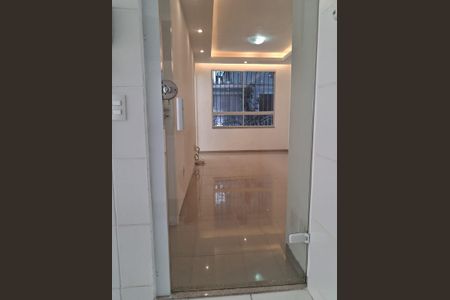 Apartamento para alugar com 2 quartos, 46m² em Galo Branco, São Gonçalo