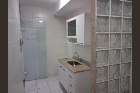 Apartamento para alugar com 2 quartos, 46m² em Galo Branco, São Gonçalo