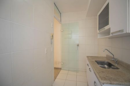 Apartamento para alugar com 46m², 2 quartos e 1 vaga Apartamento para alugar com 46m², 2 quartos e 1 vagaCozinha e Área de Serviço