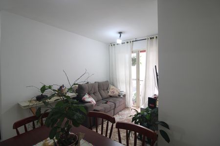 Sala de apartamento à venda com 2 quartos, 50m² em Jardim Anhanguera, São Paulo