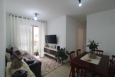 Sala de apartamento à venda com 2 quartos, 50m² em Jardim Anhanguera, São Paulo