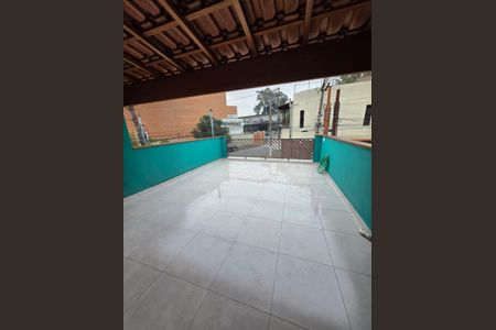 Casa para alugar com 180m², 3 quartos e 2 vagasÁrea externa