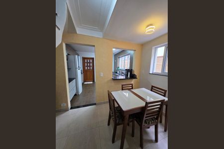 Casa para alugar com 180m², 3 quartos e 2 vagasSala de jantar
