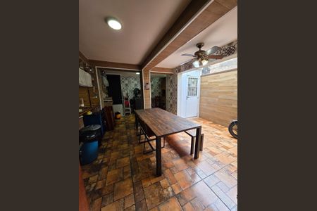 Casa para alugar com 180m², 3 quartos e 2 vagasÁrea externa
