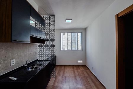 Sala/Cozinha de apartamento para alugar com 1 quarto, 25m² em Belenzinho, São Paulo