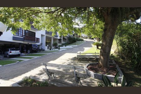 Apartamento para alugar com 55m², 2 quartos e 1 vagaFachada