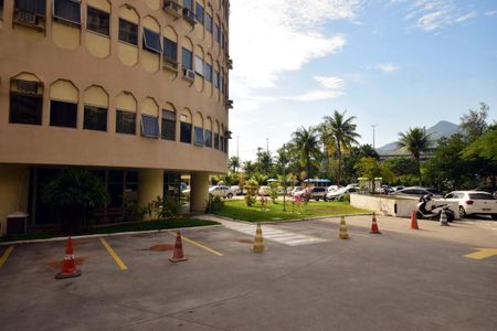 Apartamento à venda com 36m², 1 quarto e 1 vagaFachada