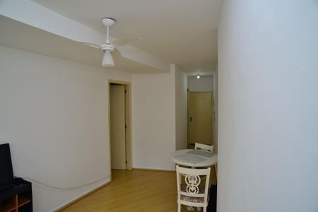 Sala de apartamento à venda com 1 quarto, 36m² em Barra da Tijuca, Rio de Janeiro