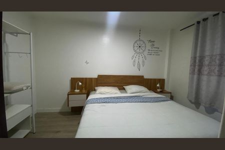 Apartamento para alugar com 45m², 2 quartos e 1 vagaQuarto