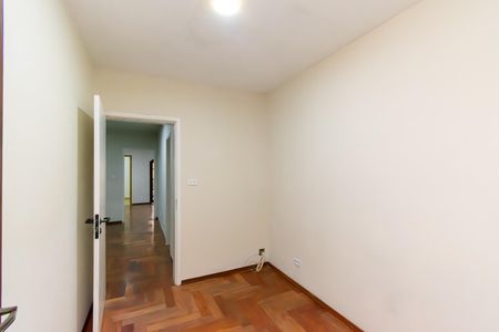 Casa à venda com 120m², 5 quartos e 1 vaga Casa à venda com 120m², 5 quartos e 1 vagaQuarto 2
