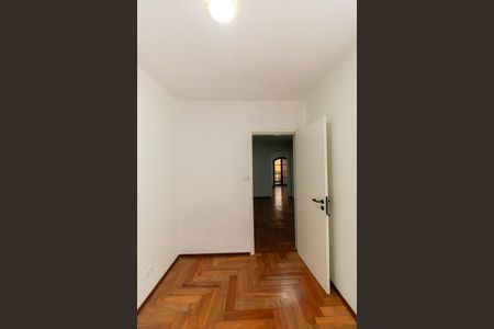 Casa à venda com 120m², 5 quartos e 1 vaga Casa à venda com 120m², 5 quartos e 1 vagaQuarto 1