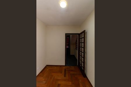 Casa à venda com 120m², 5 quartos e 1 vaga Casa à venda com 120m², 5 quartos e 1 vagaQuarto 2