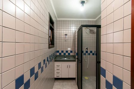 Casa à venda com 120m², 5 quartos e 1 vaga Casa à venda com 120m², 5 quartos e 1 vagaBanheiro da Suíte