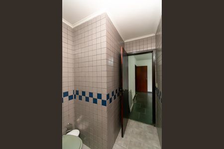 Casa à venda com 120m², 5 quartos e 1 vaga Casa à venda com 120m², 5 quartos e 1 vagaBanheiro da Suíte