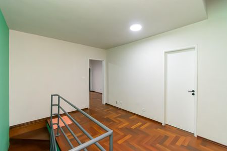 Hall de casa à venda com 5 quartos, 120m² em Vila Cardoso Franco, São Paulo