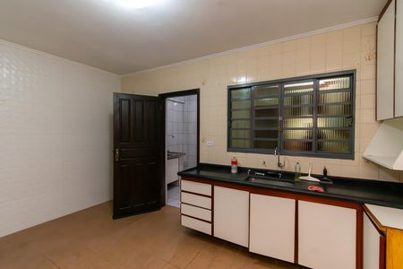 Casa à venda com 120m², 5 quartos e 1 vaga Casa à venda com 120m², 5 quartos e 1 vagaCozinha