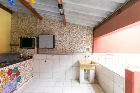 Casa à venda com 120m², 5 quartos e 1 vaga Casa à venda com 120m², 5 quartos e 1 vagaÁrea de Serviço