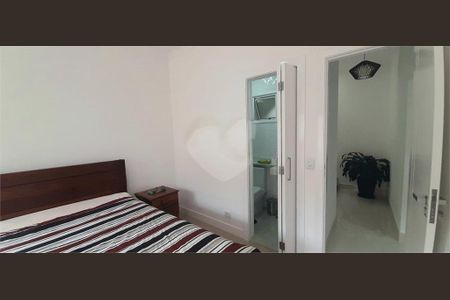 Casa à venda com 204m², 3 quartos e 3 vagas