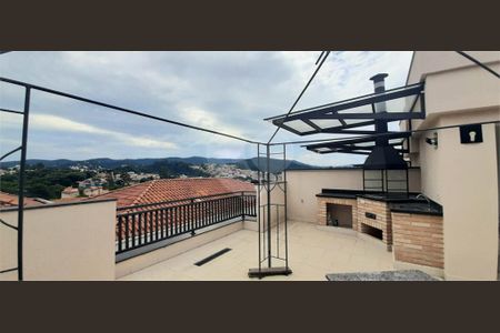Casa à venda com 204m², 3 quartos e 3 vagas