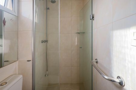 Apartamento à venda com 110m², 3 quartos e 2 vagas Apartamento à venda com 110m², 3 quartos e 2 vagasBanheiro da Suíte